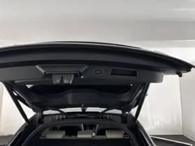 Land Rover range rover velar thumbnail 25