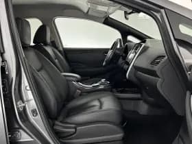 Nissan Leaf thumbnail 13