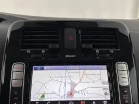 Nissan Leaf thumbnail 15