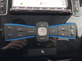 Nissan Leaf thumbnail 17