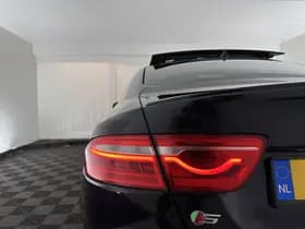 Jaguar XE thumbnail 27