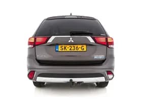 Mitsubishi Outlander thumbnail 6