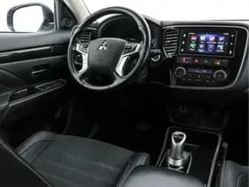 Mitsubishi Outlander thumbnail 8