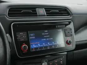 Nissan Leaf thumbnail 18