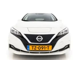 Nissan Leaf thumbnail 3