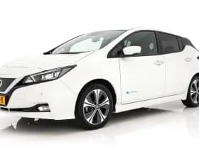 Nissan Leaf thumbnail 4