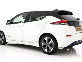 Nissan Leaf thumbnail 5
