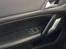 Peugeot 308 thumbnail 24