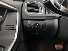 Volvo V60 thumbnail 18