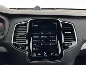 Volvo XC90 thumbnail 21