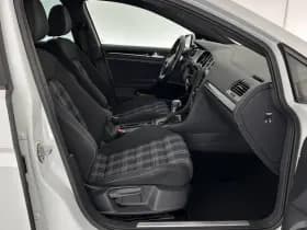 Volkswagen Golf thumbnail 11