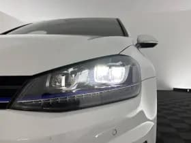 Volkswagen Golf thumbnail 25