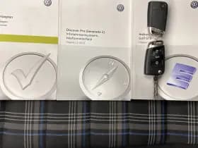 Volkswagen Golf thumbnail 27