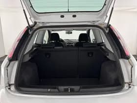 Fiat Punto thumbnail 11