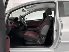 Fiat Punto thumbnail 9