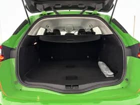 Renault Megane estate thumbnail 11