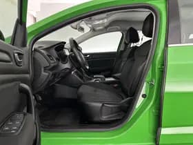 Renault Megane estate thumbnail 9