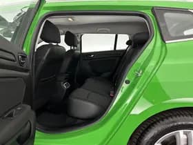 Renault Megane estate thumbnail 10