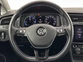 Volkswagen E golf thumbnail 17