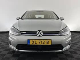 Volkswagen E golf thumbnail 3