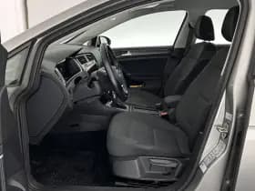 Volkswagen E golf thumbnail 9