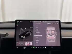 Tesla Model 3 thumbnail 22