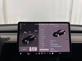 Tesla Model 3 thumbnail 23