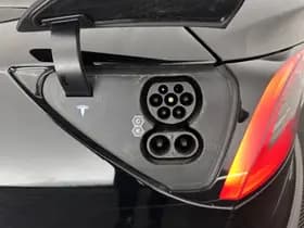 Tesla Model 3 thumbnail 29