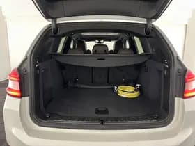 Bmw Ix3 thumbnail 11