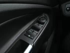 Ford Kuga thumbnail 20