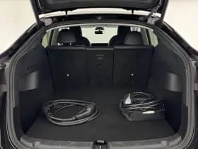 Tesla Model y thumbnail 12