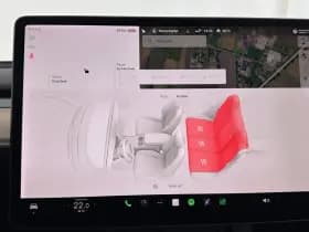 Tesla Model y thumbnail 17