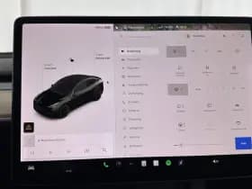 Tesla Model y thumbnail 19