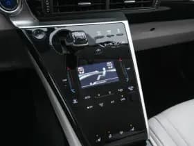 Toyota Mirai thumbnail 14