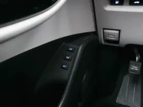 Toyota Mirai thumbnail 22