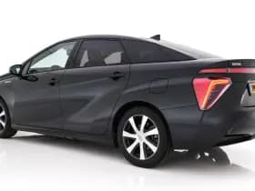 Toyota Mirai thumbnail 5