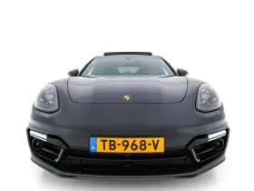Porsche Panamera thumbnail 3