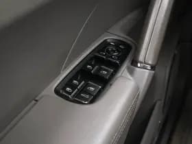 Porsche Cayenne thumbnail 22