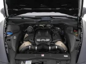 Porsche Cayenne thumbnail 31