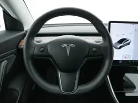 Tesla Model 3 thumbnail 19