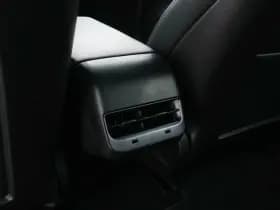 Tesla Model 3 thumbnail 22