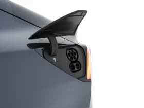 Tesla Model 3 thumbnail 31