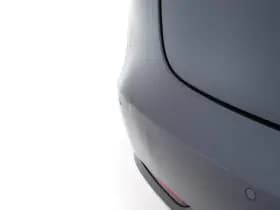 Tesla Model 3 thumbnail 34