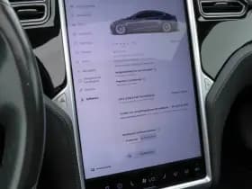 Tesla Model s thumbnail 16