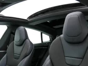 Tesla Model s thumbnail 22