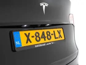 Tesla Model y thumbnail 26