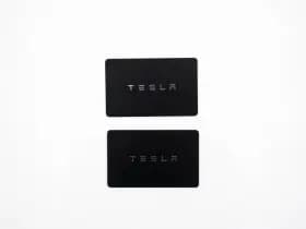 Tesla Model y thumbnail 34