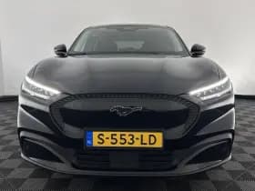 Ford Mustang mach e thumbnail 3