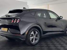 Ford Mustang mach e thumbnail 7