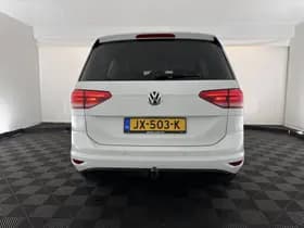 Volkswagen Touran thumbnail 6
